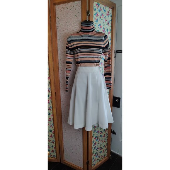 Vintage ACT III Deadstock 1970's White Tulip Mini Skirt- Size 6 - Picture 3 of 12